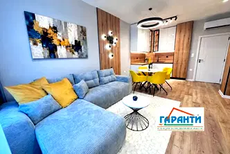Двустаен апартамент в Кършияка с тераса и асансьор
