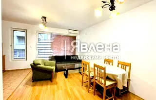 Тристаен апартамент в Пловдив, Кършияка
