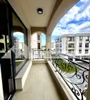 Тристаен апартамент в Кършияка, Пловдив на среден етаж