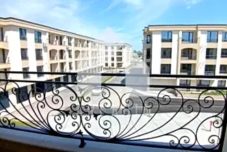 Тристаен апартамент с тераса в Кършияка, Пловдив