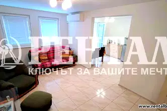 Тристаен апартамент с две тераси в Кършияка, Пловдив