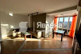Тристаен апартамент в Кършияка с югозападно изложение