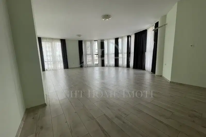 4-bedroom apartment in Plovdiv, Kyrshiyaka