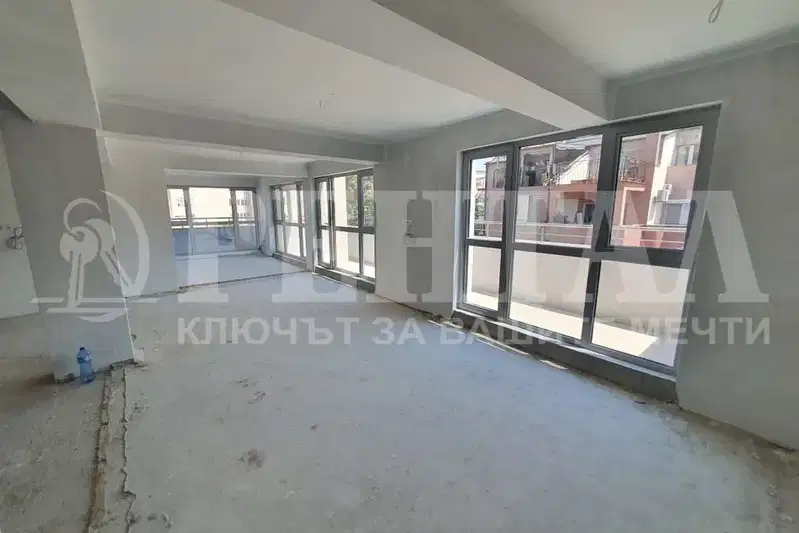 4-bedroom apartment in Plovdiv, Kyrshiyaka
