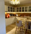 Просторен 4-стаен апартамент с двор в Кършияка, Пловдив
