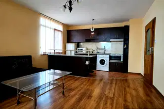 Двустаен апартамент в Кършияка с тераса, Пловдив