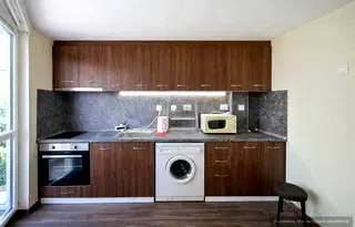 Тристаен апартамент с две тераси в Кършияка, Пловдив
