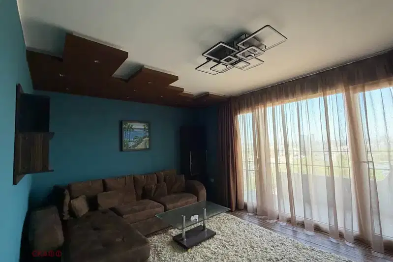 3-bedroom apartment in Plovdiv, Kyrshiyaka