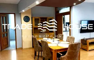 Просторен 3-стаен апартамент в Кършияка с югоизточно изложение