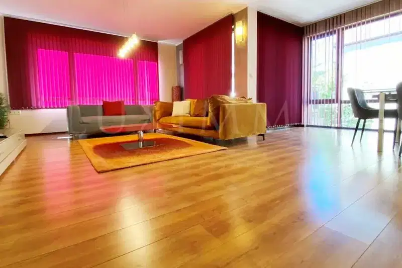 4-bedroom apartment in Plovdiv, Kyrshiyaka