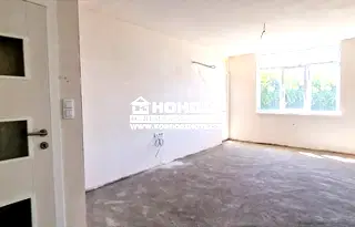 Двустаен апартамент в Кючук Париж, Пловдив с тераса