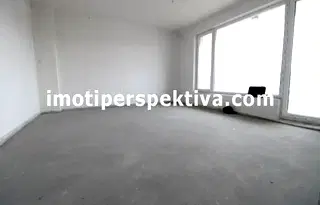 Двустаен апартамент с тераса в Кючук Париж, Пловдив