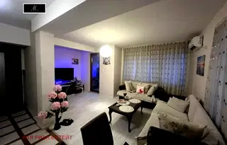 Двустаен апартамент в Кючук Париж, Пловдив с тераса