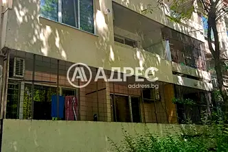 Двустаен апартамент с две тераси в Кючук Париж, Пловдив