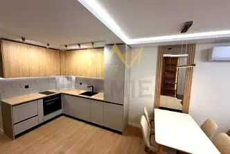 Двустаен апартамент с тераса в Кючук Париж, Пловдив