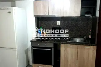 Двустаен апартамент в Кючук Париж с близост до парк Белите Брези