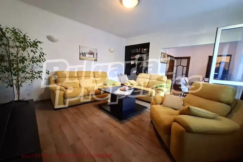 4-bedroom apartment in Plovdiv, Kyuchuk Parij