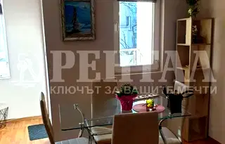 Студио апартамент с тераса в Кючук Париж, Пловдив
