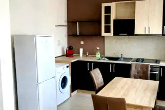 Двустаен апартамент в Кючук Париж, Пловдив с асансьор