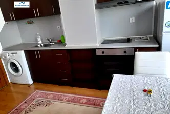 Двустаен апартамент в Кючук Париж, Пловдив с тераса