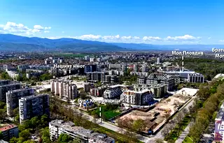 4-стаен апартамент с тераса в Младежки Хълм, Пловдив