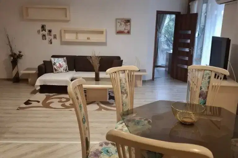 2-bedroom apartment in Plovdiv, Mladejki Hylm