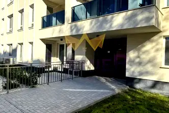 Двустаен апартамент с тераса в Остромила, Пловдив
