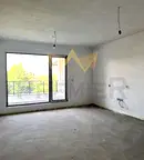Тристаен апартамент с тераса в Остромила, Пловдив
