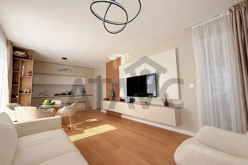 3-bedroom apartment in Plovdiv, Ostromila