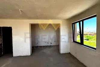 Четиристаен апартамент с 4 тераси в Остромила, Пловдив