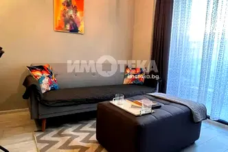 Двустаен апартамент в Пловдив, Младежки Хълм