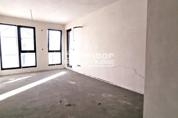 Двустаен апартамент в Коматевски възел, Пловдив с тераса