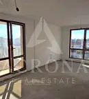 Двустаен апартамент в Пловдив, Прослав