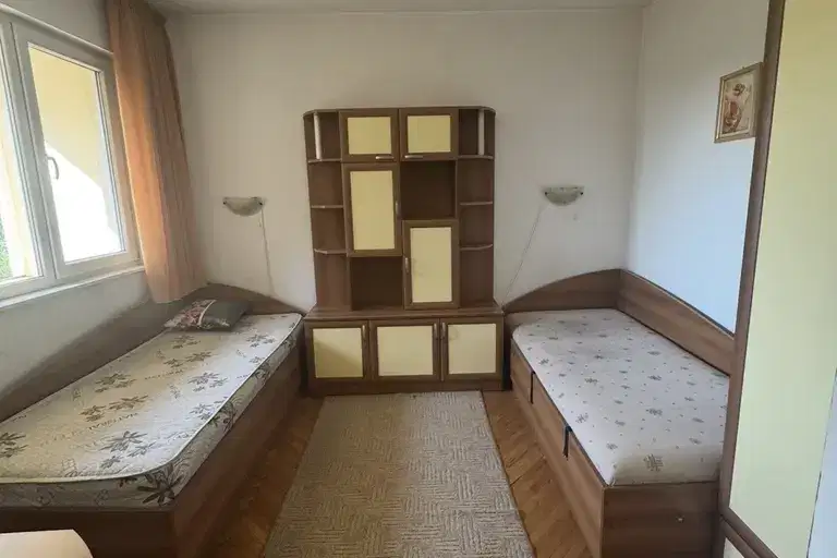 2-bedroom apartment in Plovdiv, Sydiiski