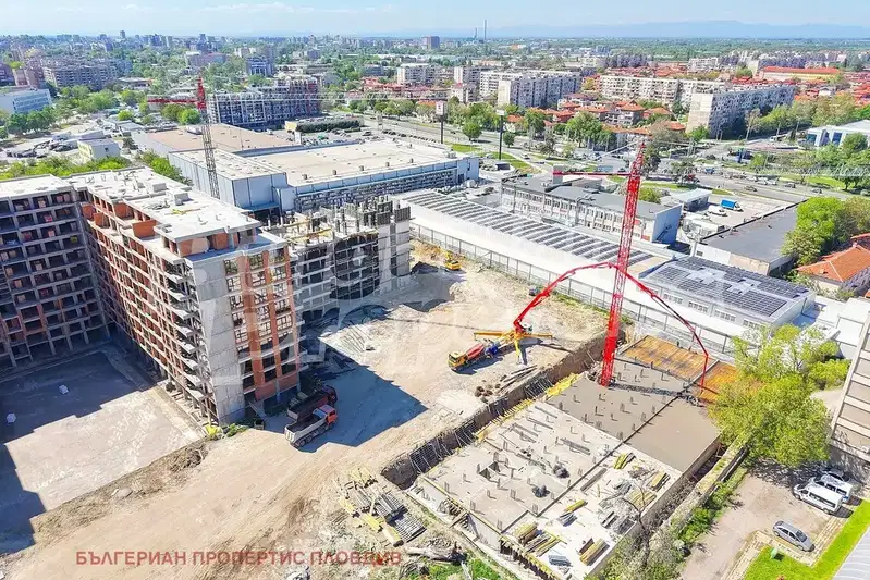 Едностаен апартамент с градина в Тракия, Пловдив