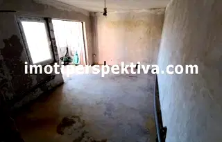 Двустаен апартамент в Тракия, Пловдив с голям паркинг