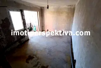 Двустаен апартамент в Тракия, Пловдив с голям паркинг
