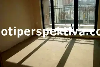 Двустаен апартамент в Тракия, Пловдив с тераса