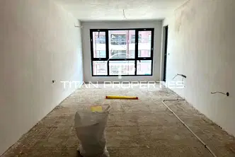 Двустаен апартамент в Тракия, Пловдив с тераса и асансьор