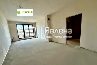 Двустаен апартамент с тераса в Тракия, Пловдив