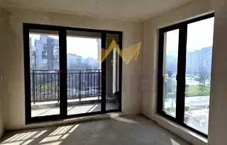 Двустаен апартамент с тераса в Тракия, Пловдив