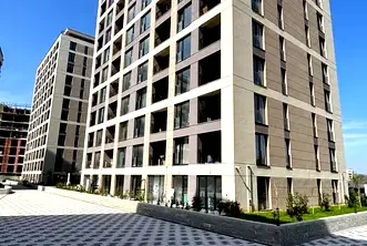 Двустаен апартамент с паркомясто в Тракия, Пловдив