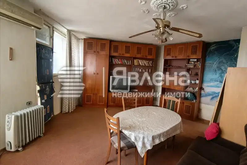 Двустаен апартамент в Пловдив, Тракия