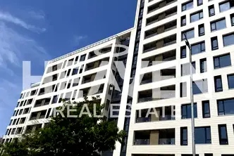 Двустаен апартамент в Тракия с тераса и паркинг