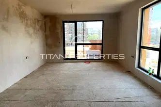 Тристаен апартамент с две тераси в Тракия, Пловдив