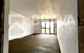 Тристаен апартамент с две тераси в Тракия, Пловдив