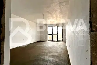 Тристаен апартамент с две тераси в Тракия, Пловдив