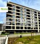 Тристаен апартамент в Тракия с тераса в затворен комплекс