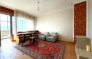 Тристаен апартамент с тераса в Тракия, Пловдив