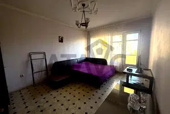 Тристаен апартамент с две тераси в Тракия, Пловдив